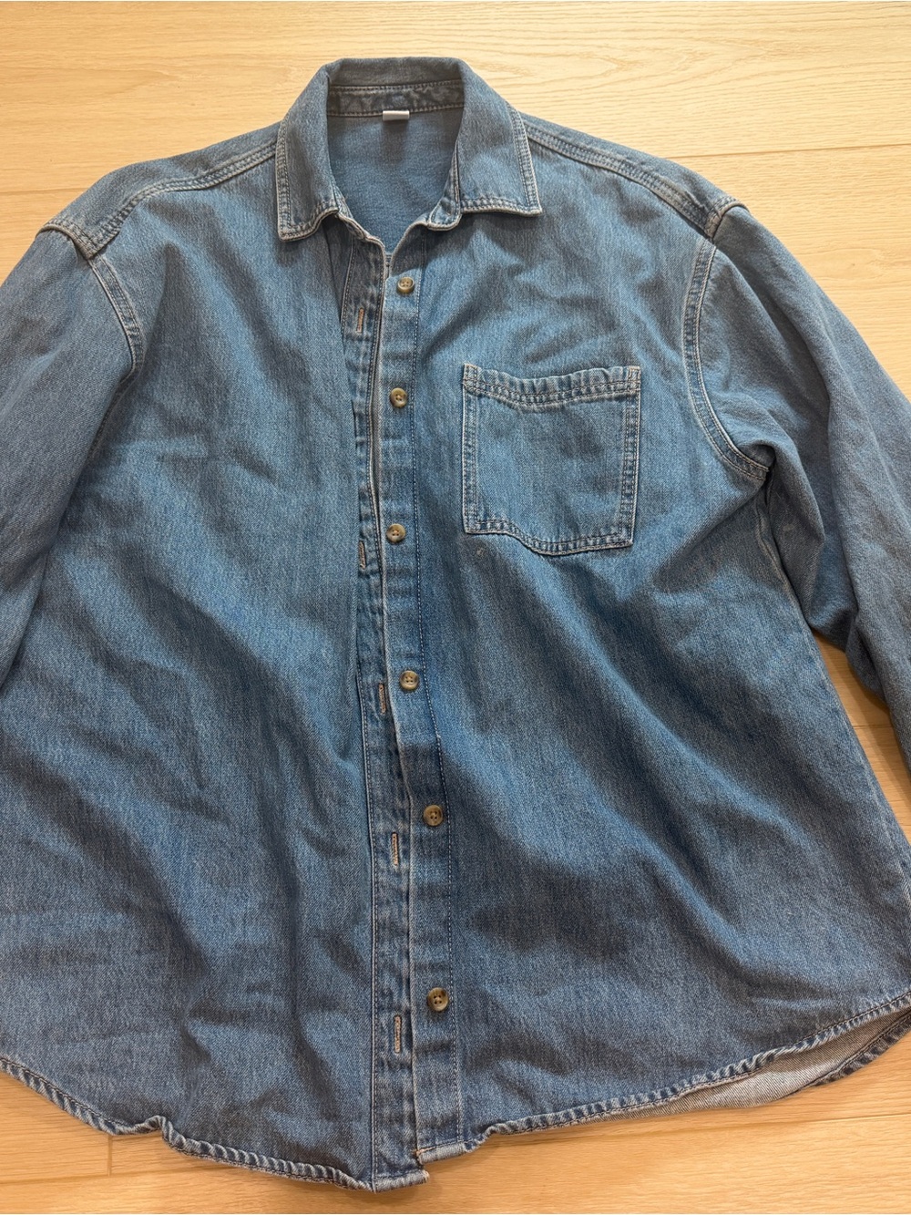 Old navy Classic Women’s Denim Button-Up Jean Jacket Shirt - Blue Small